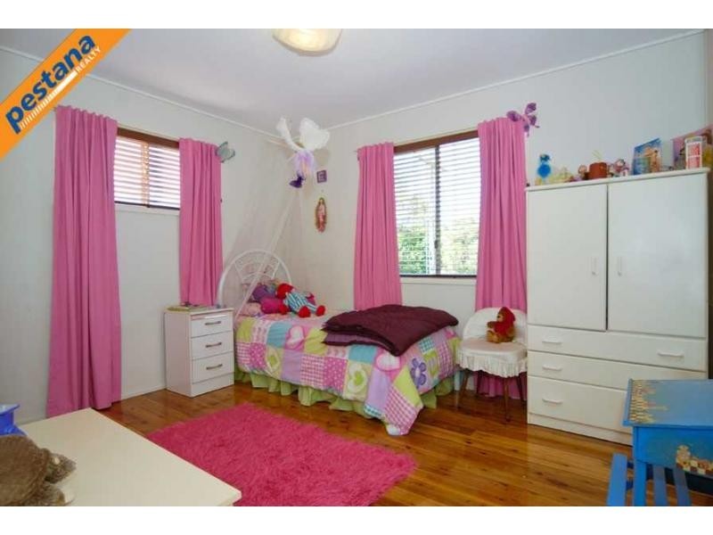 11 Lovell Street, Slacks Creek QLD 4127