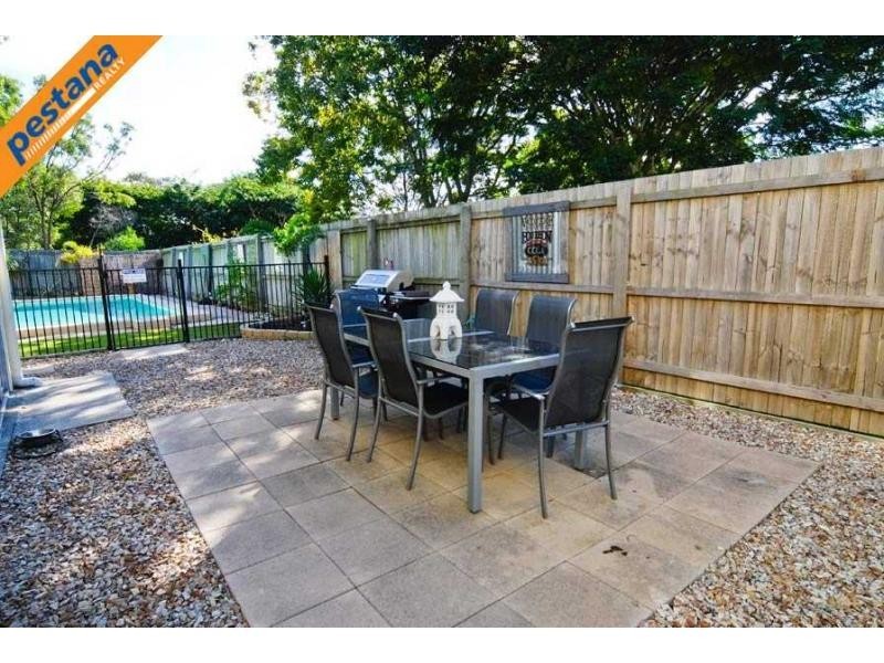 11 Lovell Street, Slacks Creek QLD 4127