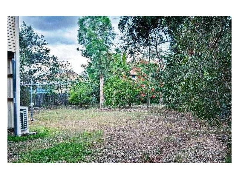 35 Bruce Road, Woodridge QLD 4114