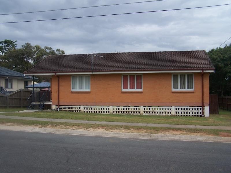 11 Kolonga Street, Woodridge QLD 4114