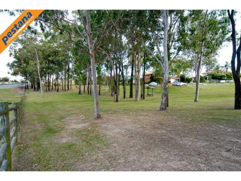 9 Kingfisher Close, Loganlea QLD 4131
