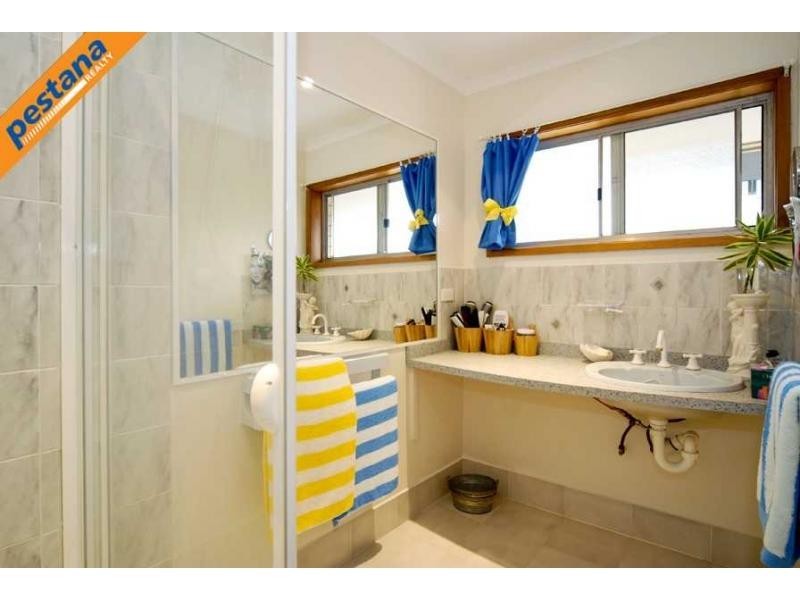 22 Veronica Avenue, Daisy Hill QLD 4127