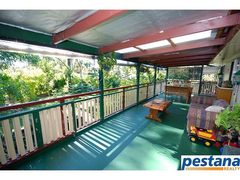 8 Thomas Street, Rochedale South QLD 4123