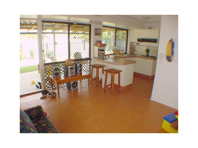 5 Culla Court, Meadowbrook QLD 4131