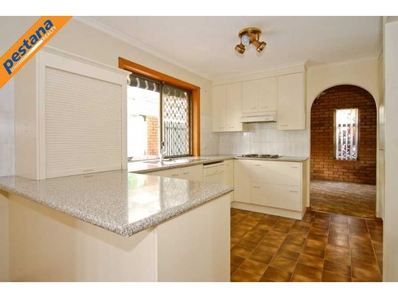14 Jeanette Avenue, Springwood QLD 4127