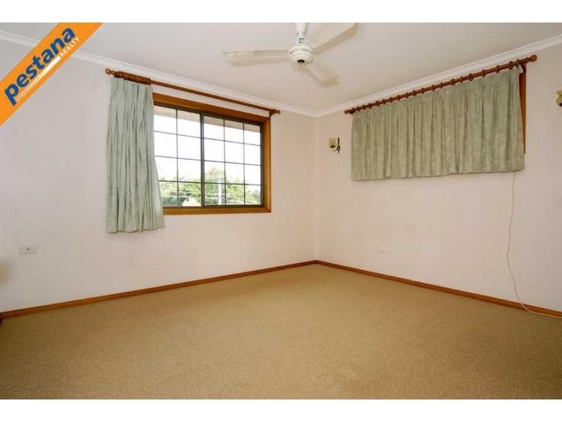 14 Jeanette Avenue, Springwood QLD 4127