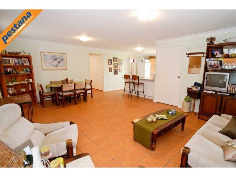 11 Truman Crescent, Slacks Creek QLD 4127