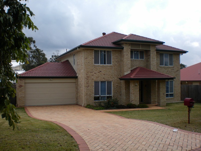 4 Eungella Terrace, Forest Lake QLD 4078
