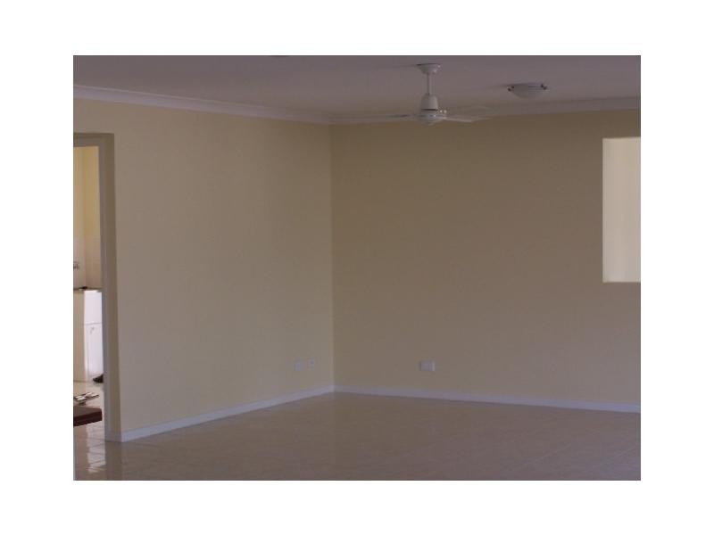 4 Eungella Terrace, Forest Lake QLD 4078