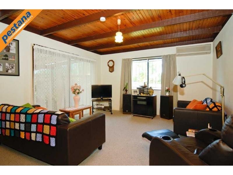 16 Zeeman Street, Rochedale South QLD 4123