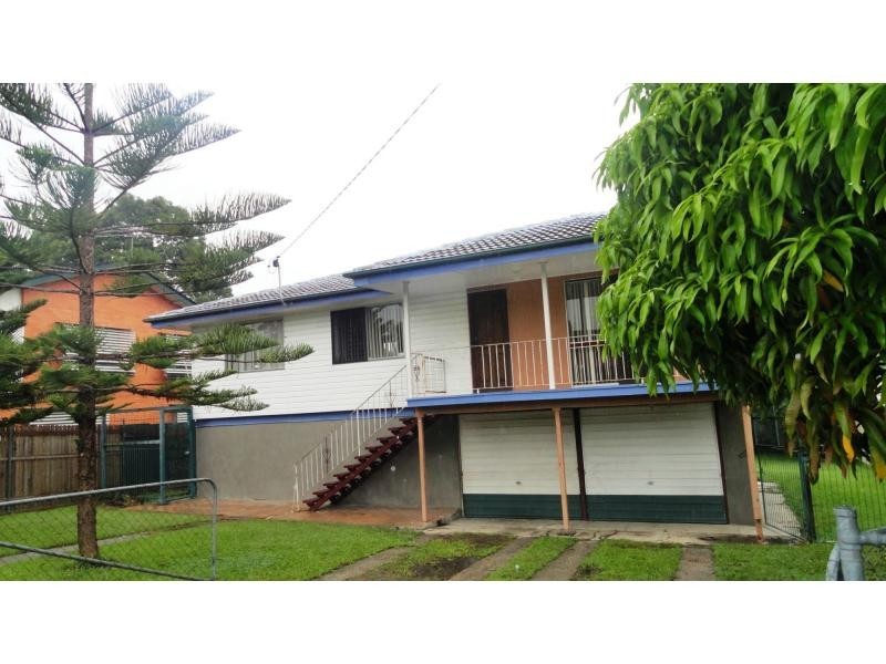 8 Stubbs Road, Woodridge QLD 4114