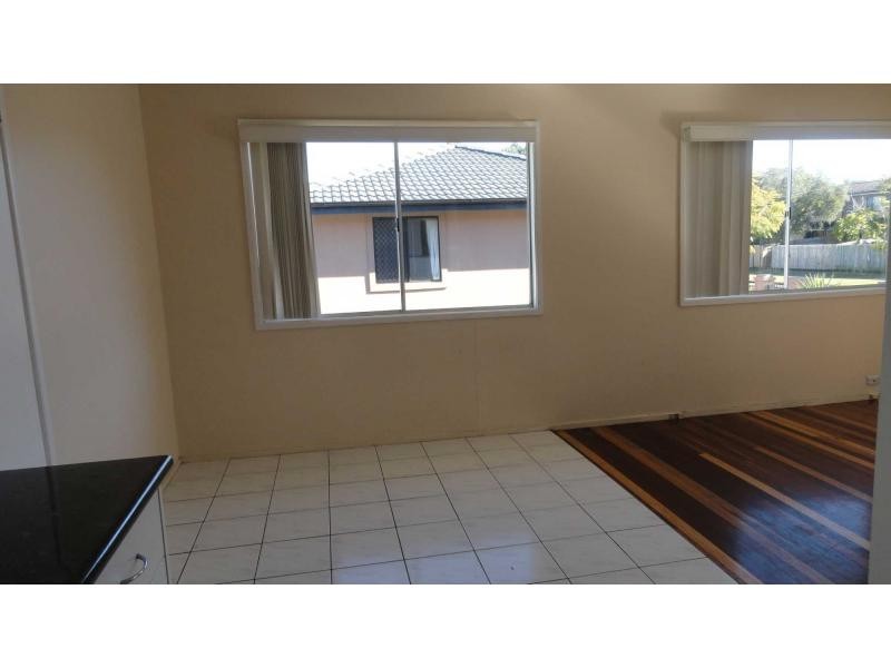 8 Stubbs Road, Woodridge QLD 4114