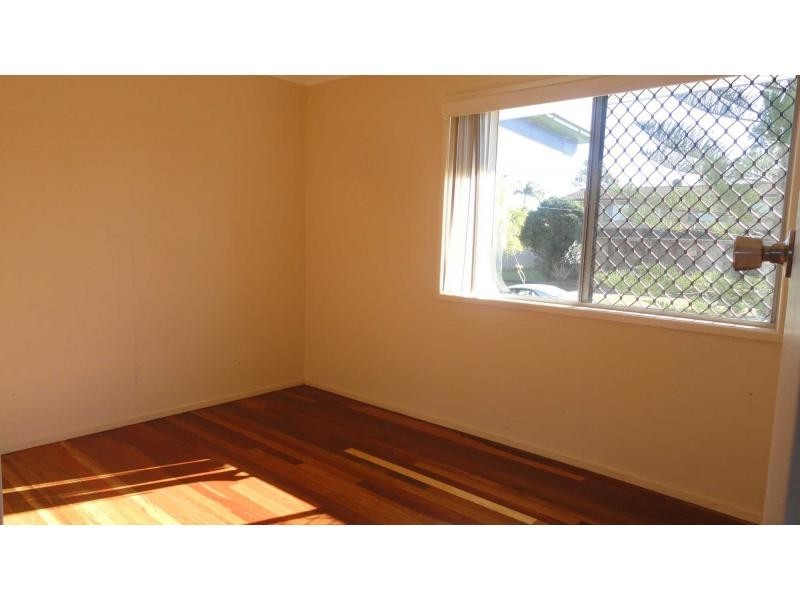 8 Stubbs Road, Woodridge QLD 4114