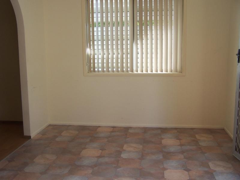 2 Mawarra Street, Kingston QLD 4114