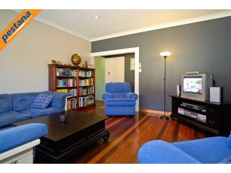 15 Vereker Street, Coopers Plains QLD 4108