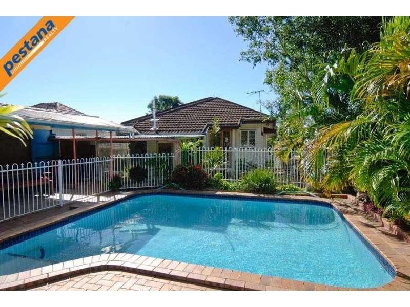 15 Vereker Street, Coopers Plains QLD 4108