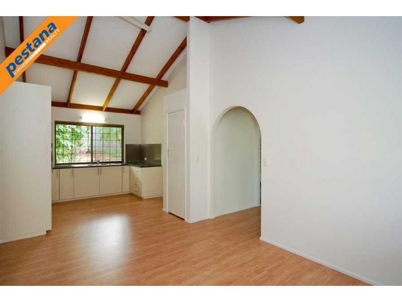 38 Caloola Drive, Springwood QLD 4127