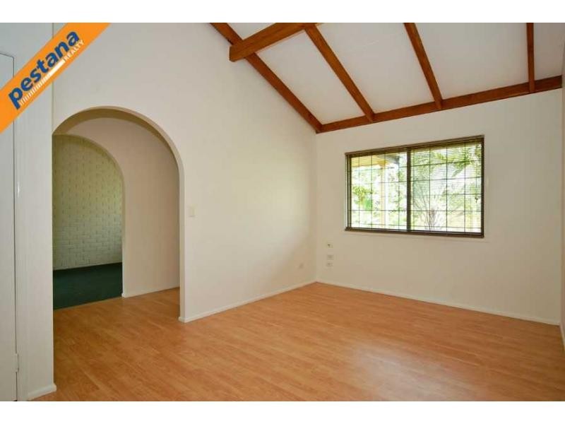 38 Caloola Drive, Springwood QLD 4127