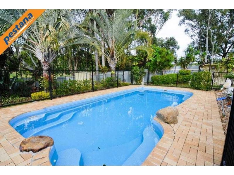 12 Stellaris Way, Rochedale South QLD 4123