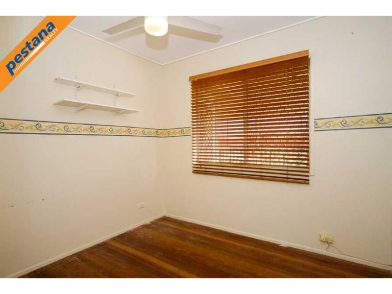 14 Orana Street, Kingston QLD 4114