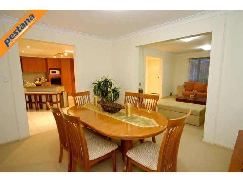 2 Boardwalk Avenue, Meadowbrook QLD 4131