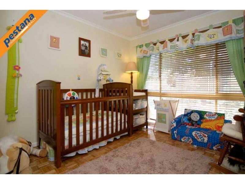 13 Jonquil Street, Daisy Hill QLD 4127