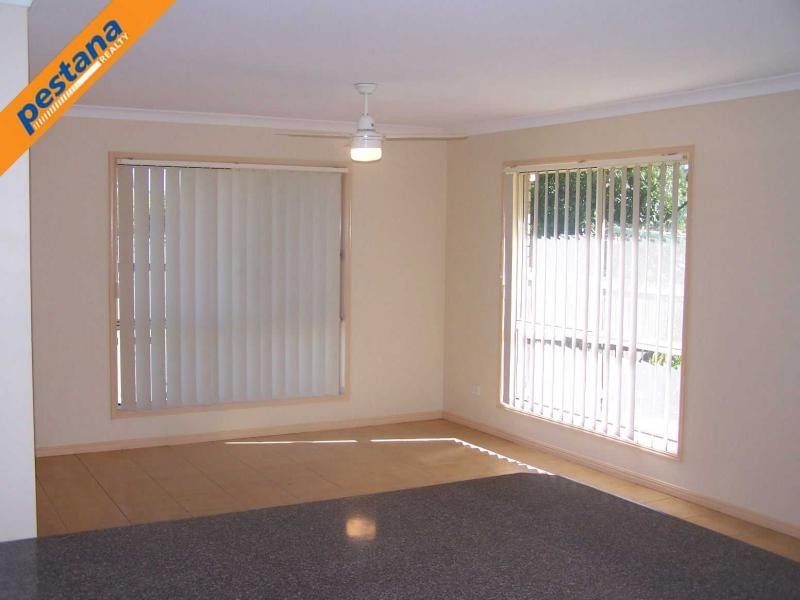 34 Allenby Drive, Meadowbrook QLD 4131