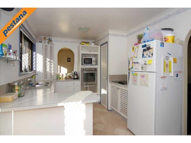 17 Voltaire Street, Shailer Park QLD 4128
