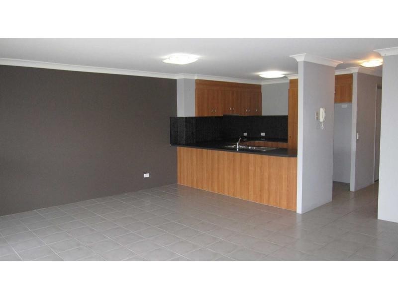 17/22 Oleander Avenue, Biggera Waters QLD 4216