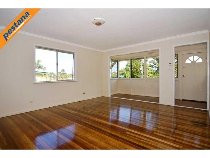 22 Brownhill Street, Logan Central QLD 4114