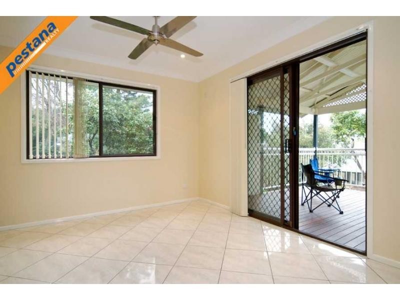 119 Springwood Road, Springwood QLD 4127