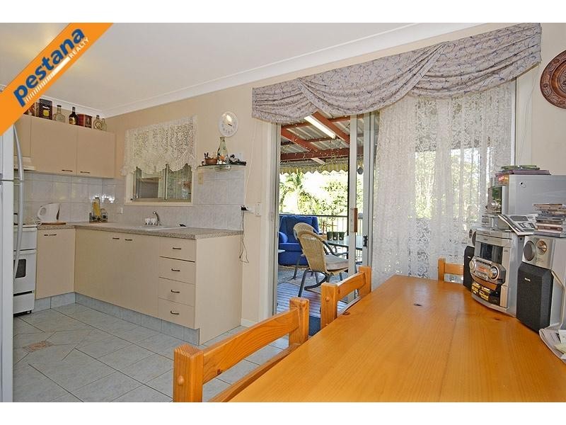 11 Daisy Hill Road, Daisy Hill QLD 4127