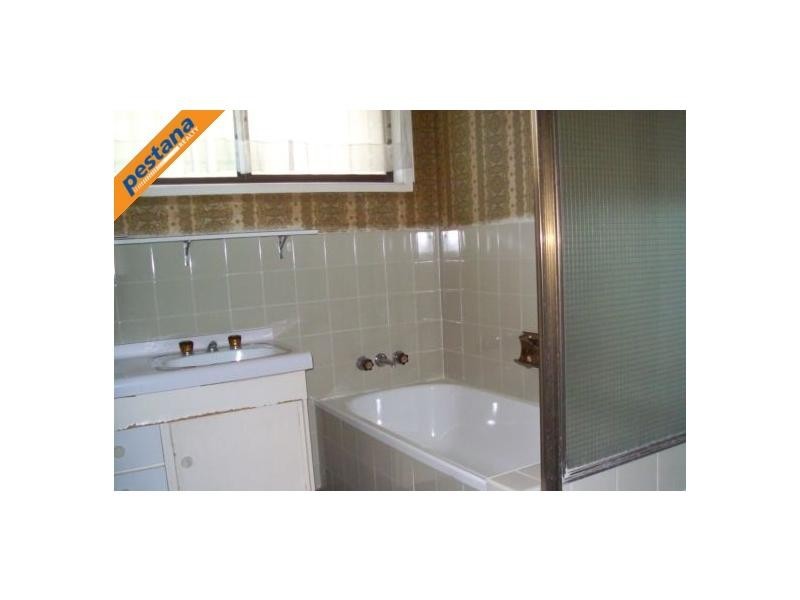 19 Hawdon Crescent, Springwood QLD 4127