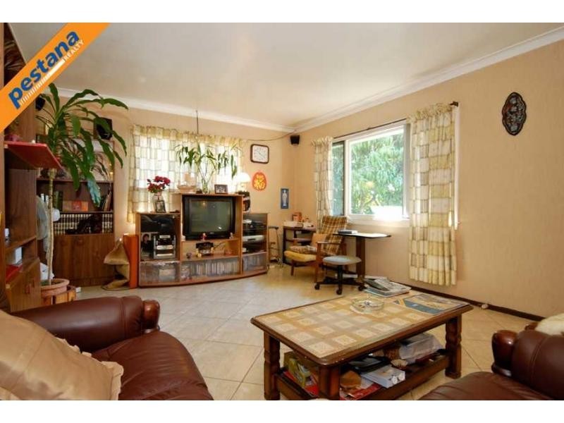 647 Blunder Road, Durack QLD 4077