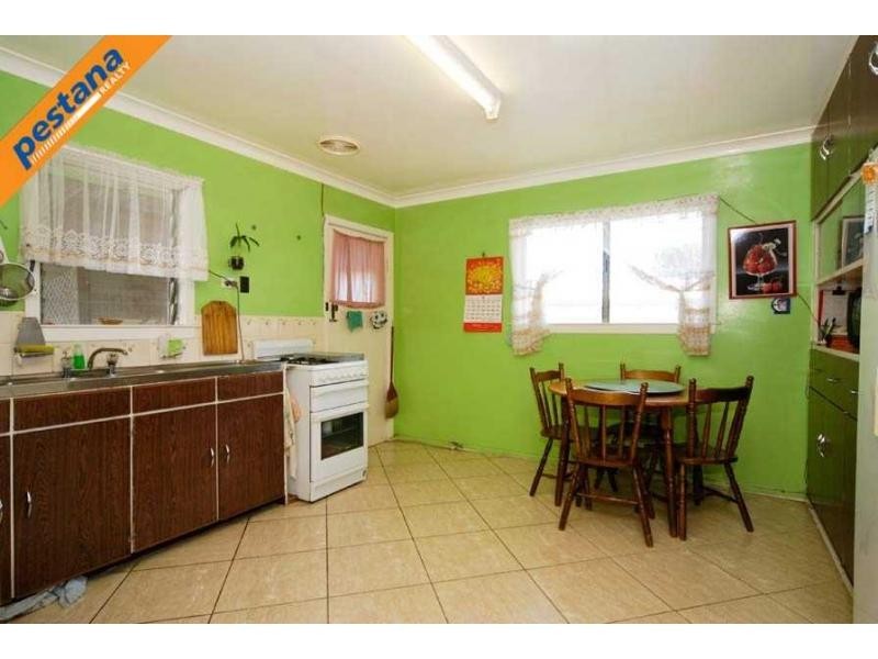 647 Blunder Road, Durack QLD 4077