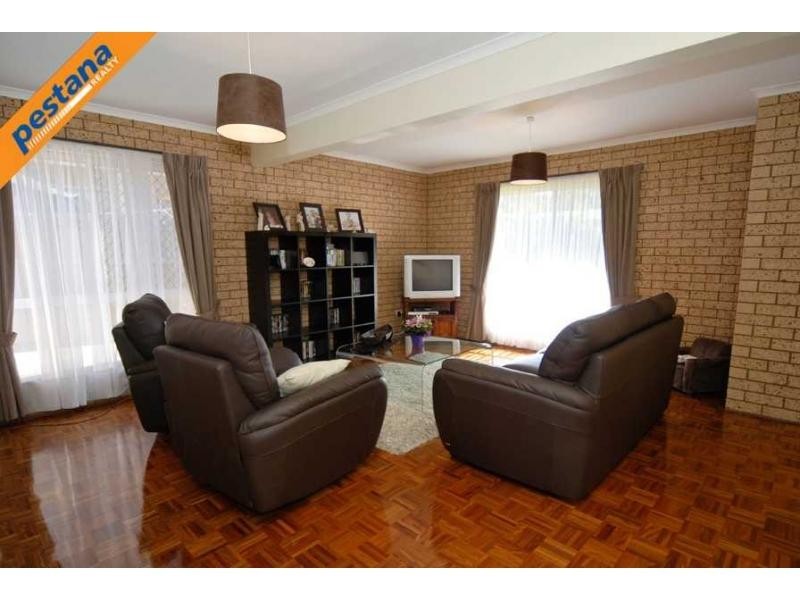 25 Esma Street, Rochedale South QLD 4123