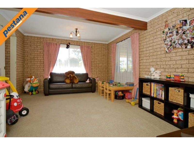 25 Esma Street, Rochedale South QLD 4123
