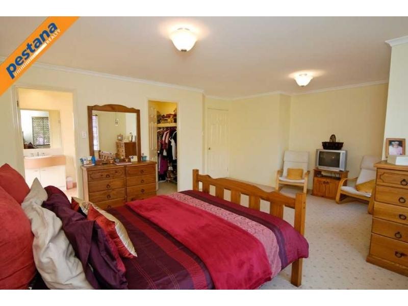 24 The Concourse, Underwood QLD 4119