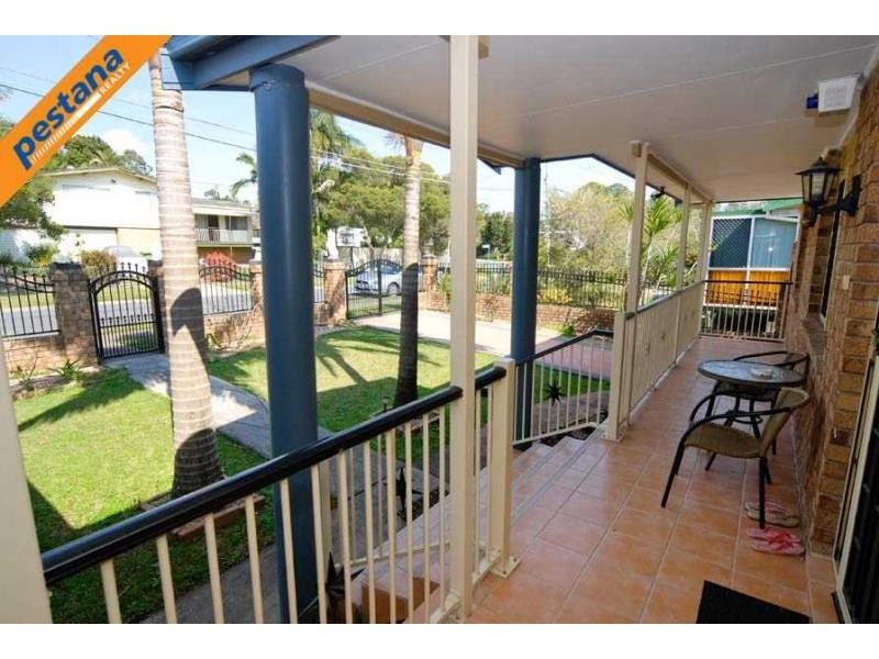 4 Mikaga Court, Woodridge QLD 4114