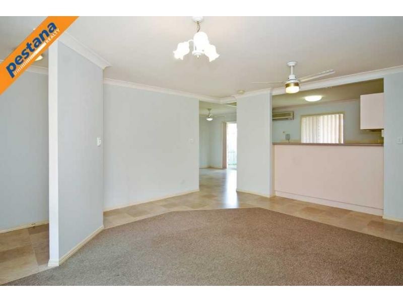 31 Kilsay Crescent, Meadowbrook QLD 4131