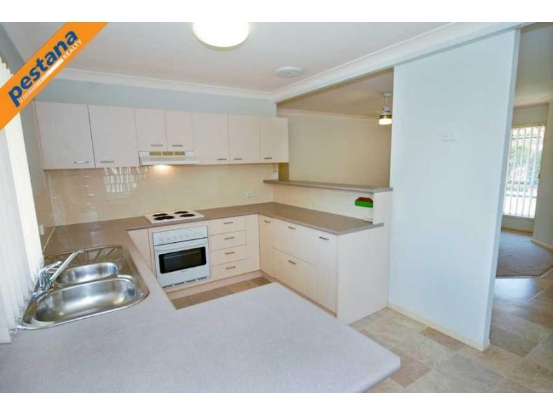 31 Kilsay Crescent, Meadowbrook QLD 4131