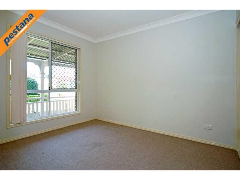 31 Kilsay Crescent, Meadowbrook QLD 4131