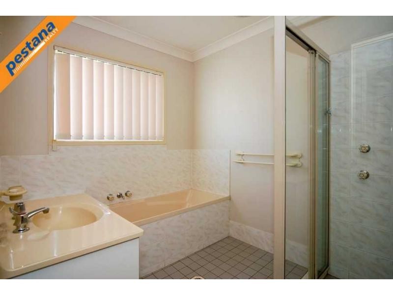 31 Kilsay Crescent, Meadowbrook QLD 4131