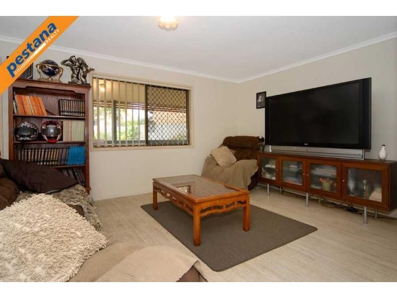 13 Phlox Court, Waterford West QLD 4133