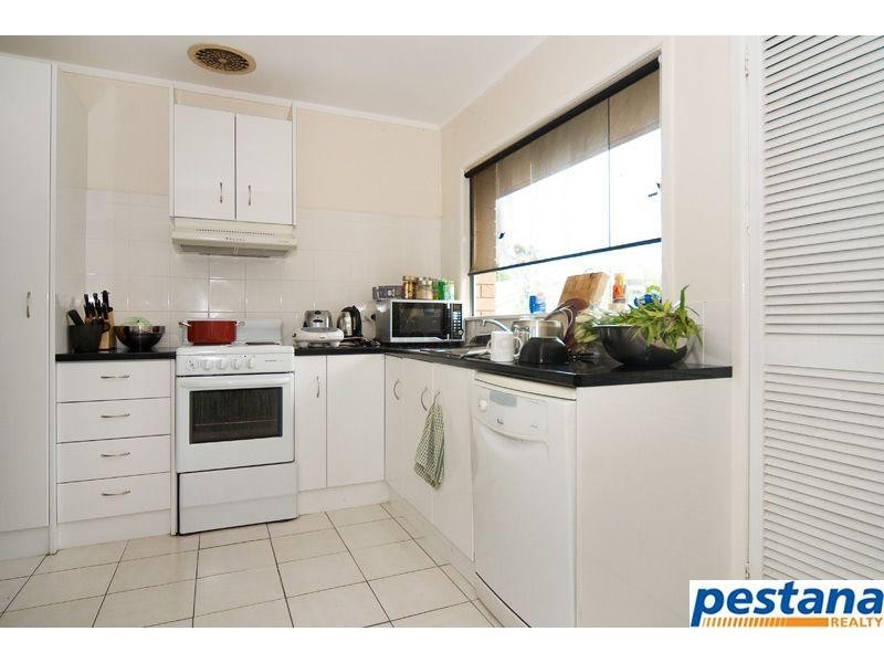 2 Eversley Terrace, Yeronga QLD 4104