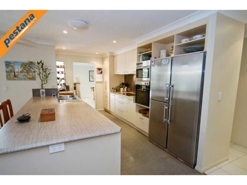 50 Cinderella Drive, Springwood QLD 4127