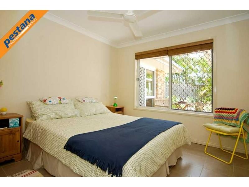 50 Cinderella Drive, Springwood QLD 4127