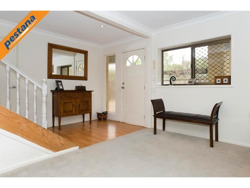 13 Thornhill Street, Springwood QLD 4127