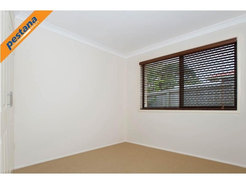 19 Hawkins Street, Springwood QLD 4127