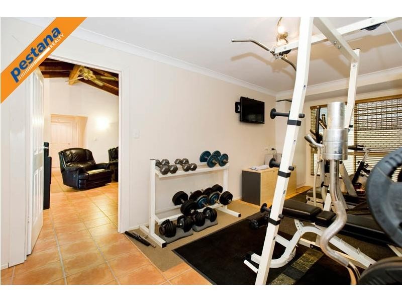 19 Hawkins Street, Springwood QLD 4127